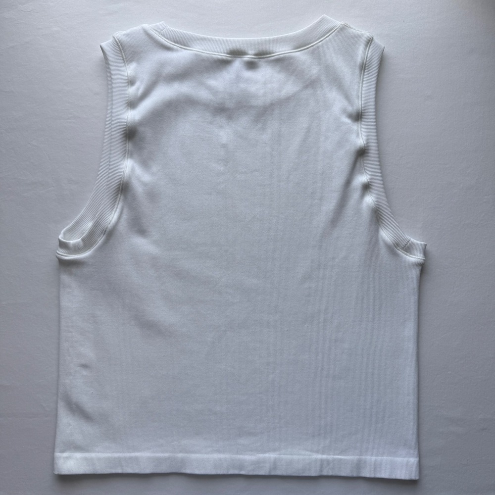 Aritzia Seamless Crew Tank White Sleeveless Stretch Knit Top Size L Minimalist - Picture 9 of 10